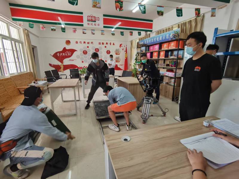 博山区广告片拍摄公司：极简主义践行者，少即是多的视觉哲学